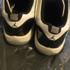Jordan 11 low